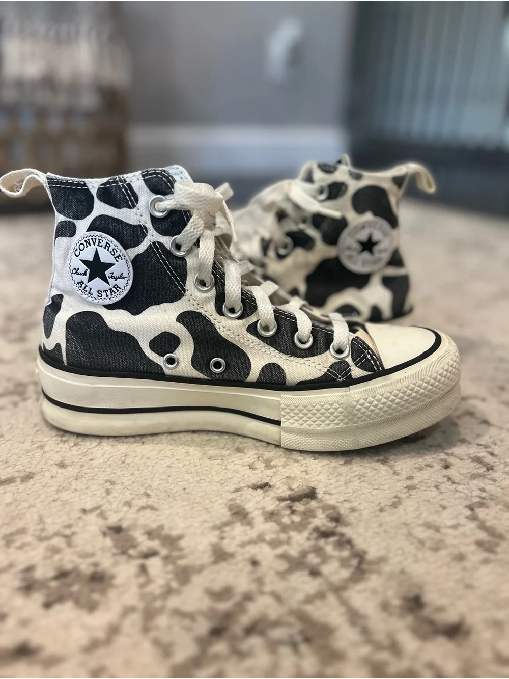 Converse Women’s Black & White Cow Print Sneakers- Size 6